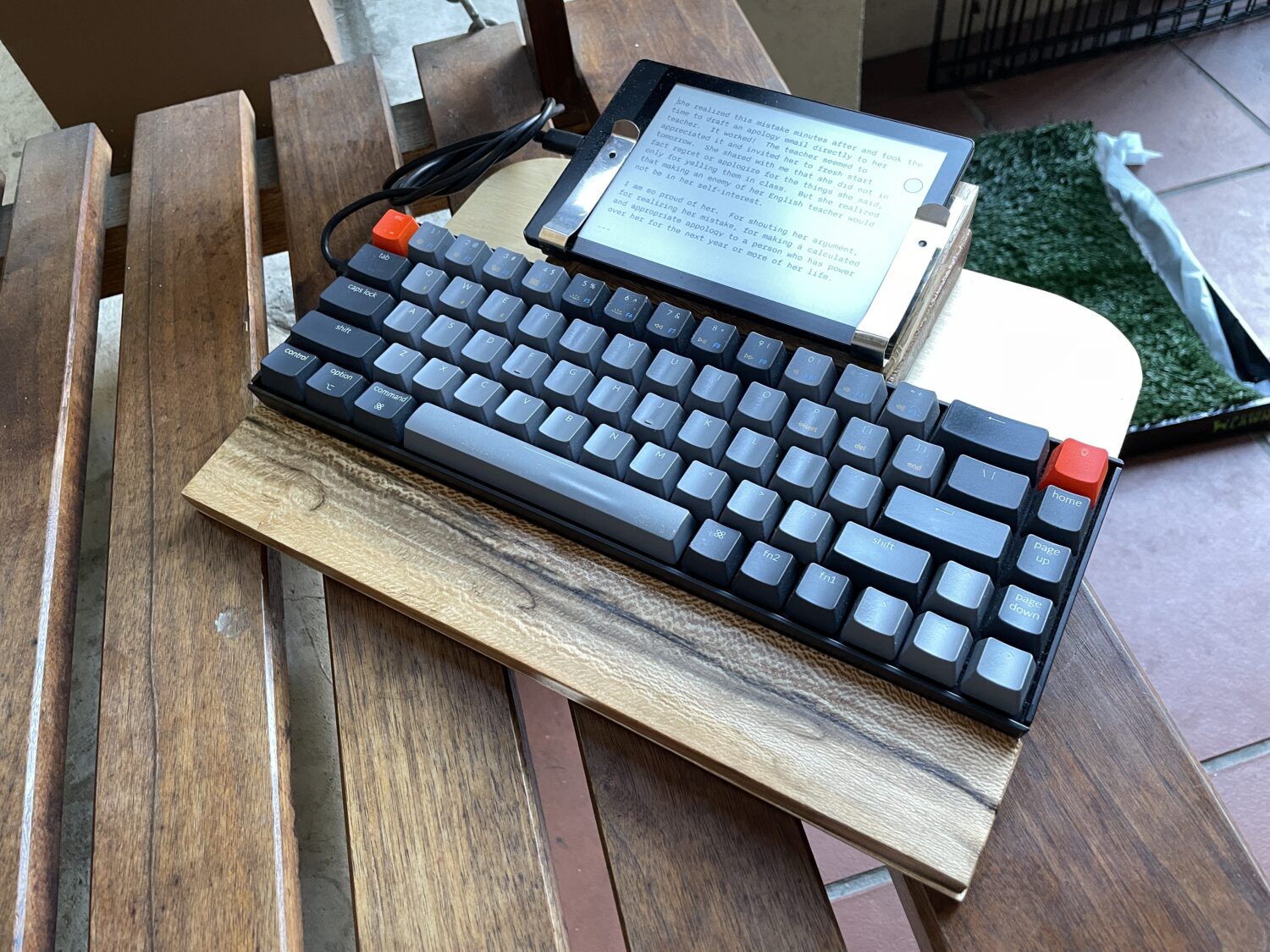 DIY eink typewriter mattlumpkin